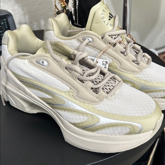 Adidas Stella McCartney Beige Sneakers - Picture 3 of 4